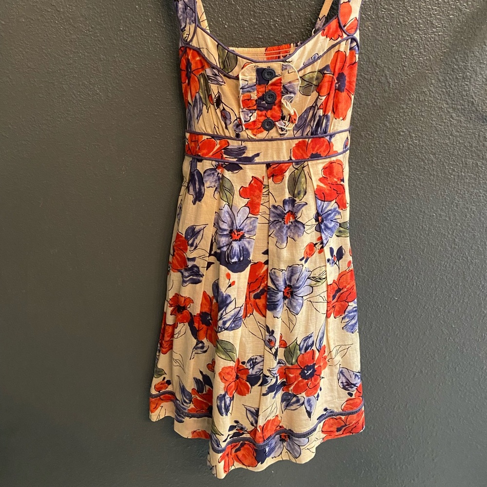 Jessica Simpson dress